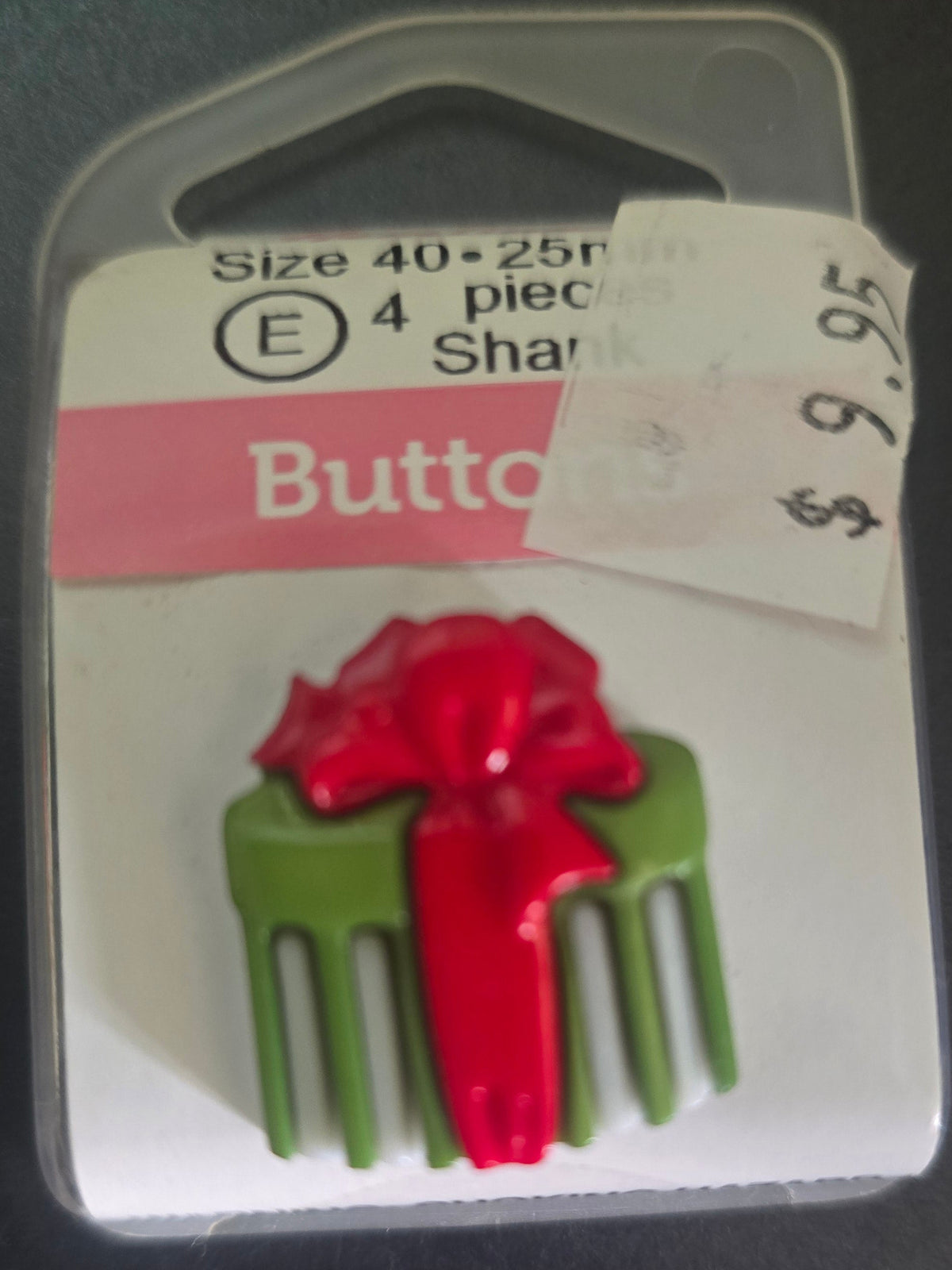 Gift Novelty Button