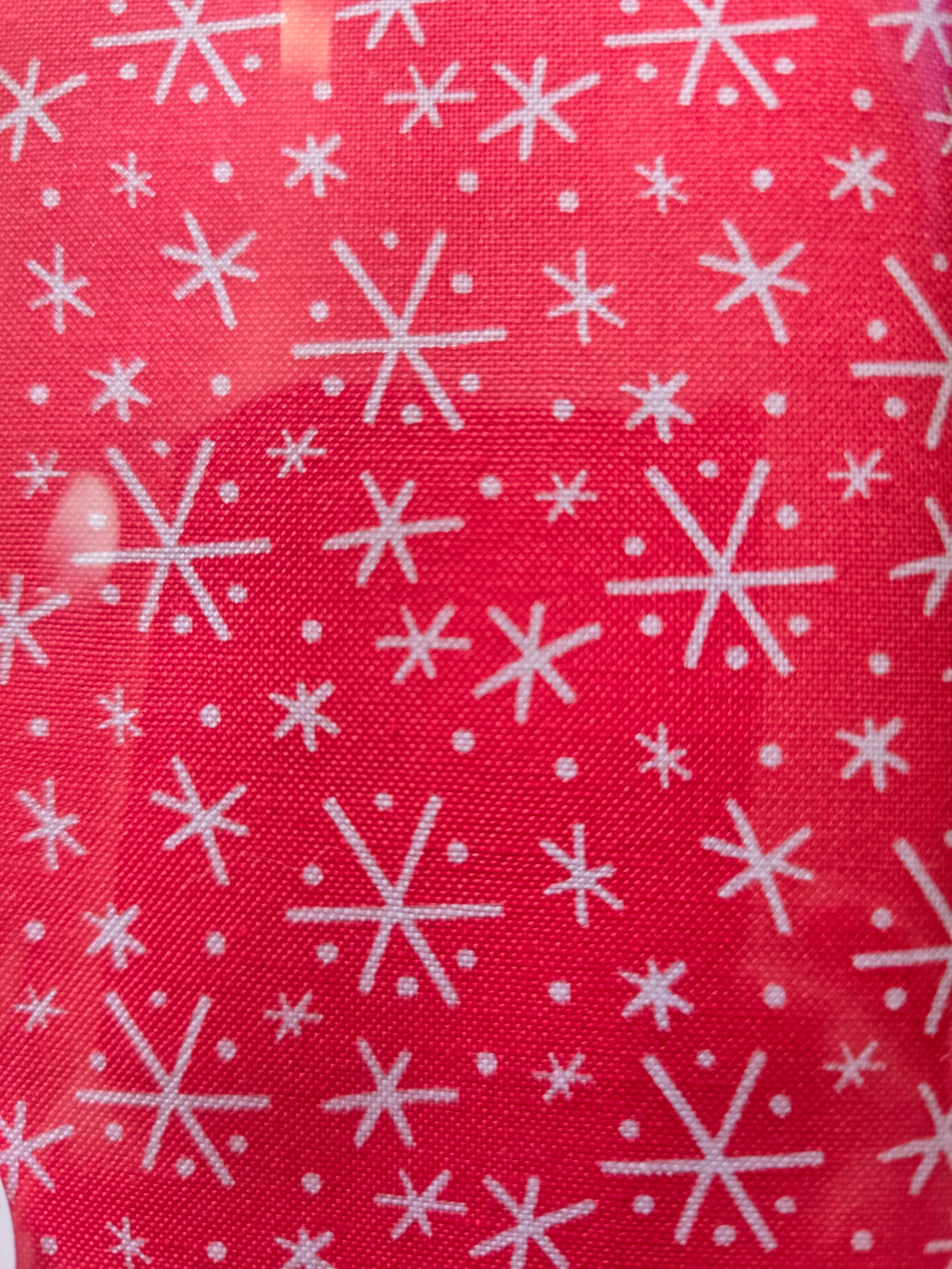 Snowlandia - Red